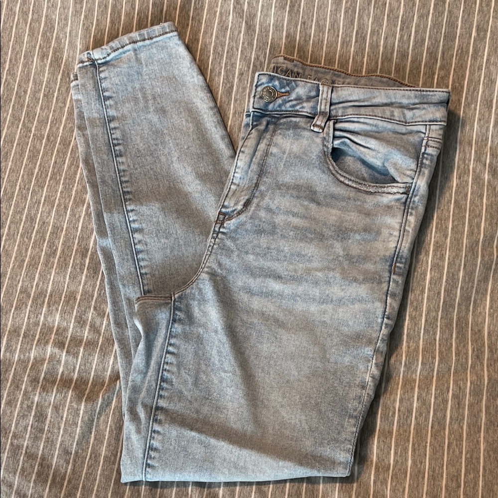 American Eagle Outfitters Light Blue Skinny Jeans